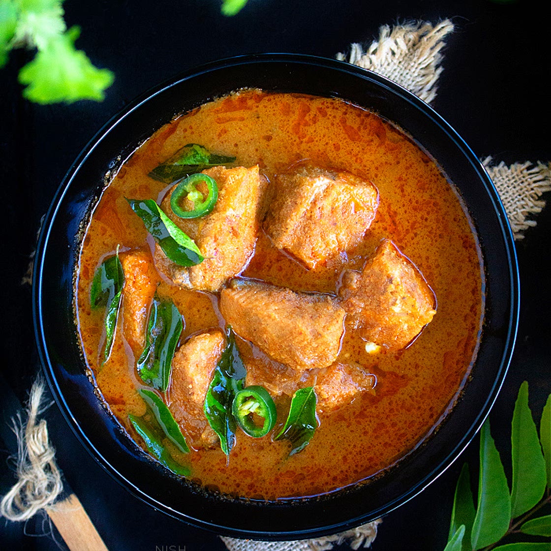 Meen Gassi | Mangalorean Fish Curry | Video