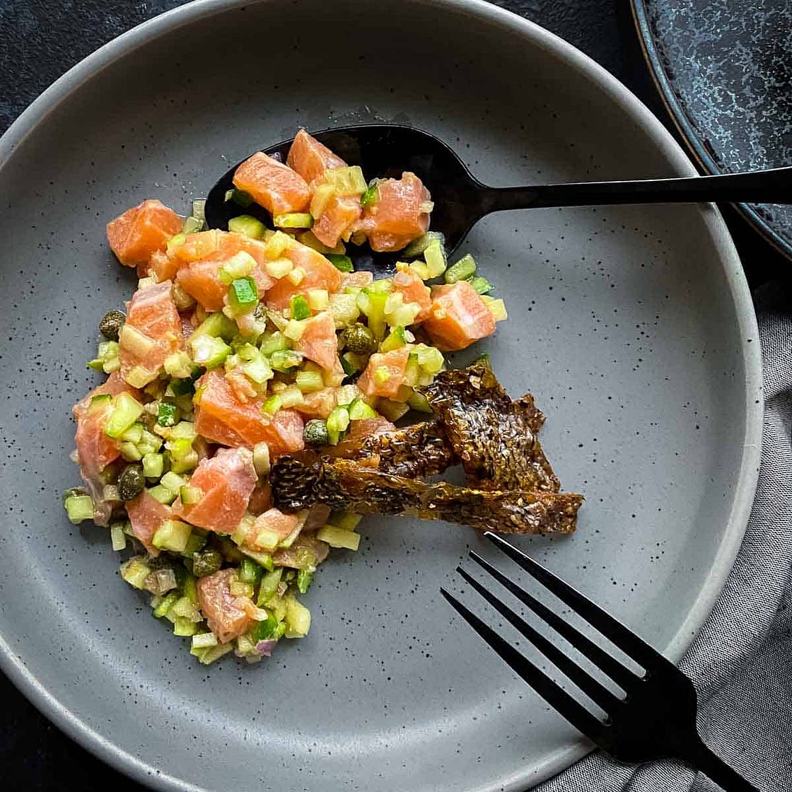 Salmon Sashimi Salad with Crispy Salmon Skin