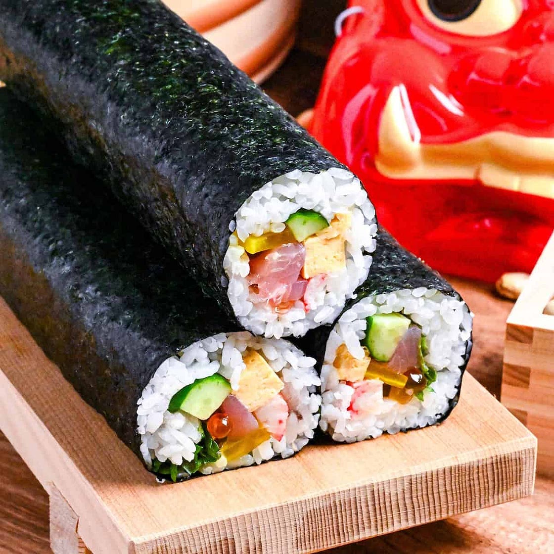 Ehomaki (Lucky Direction Sushi Rolls)