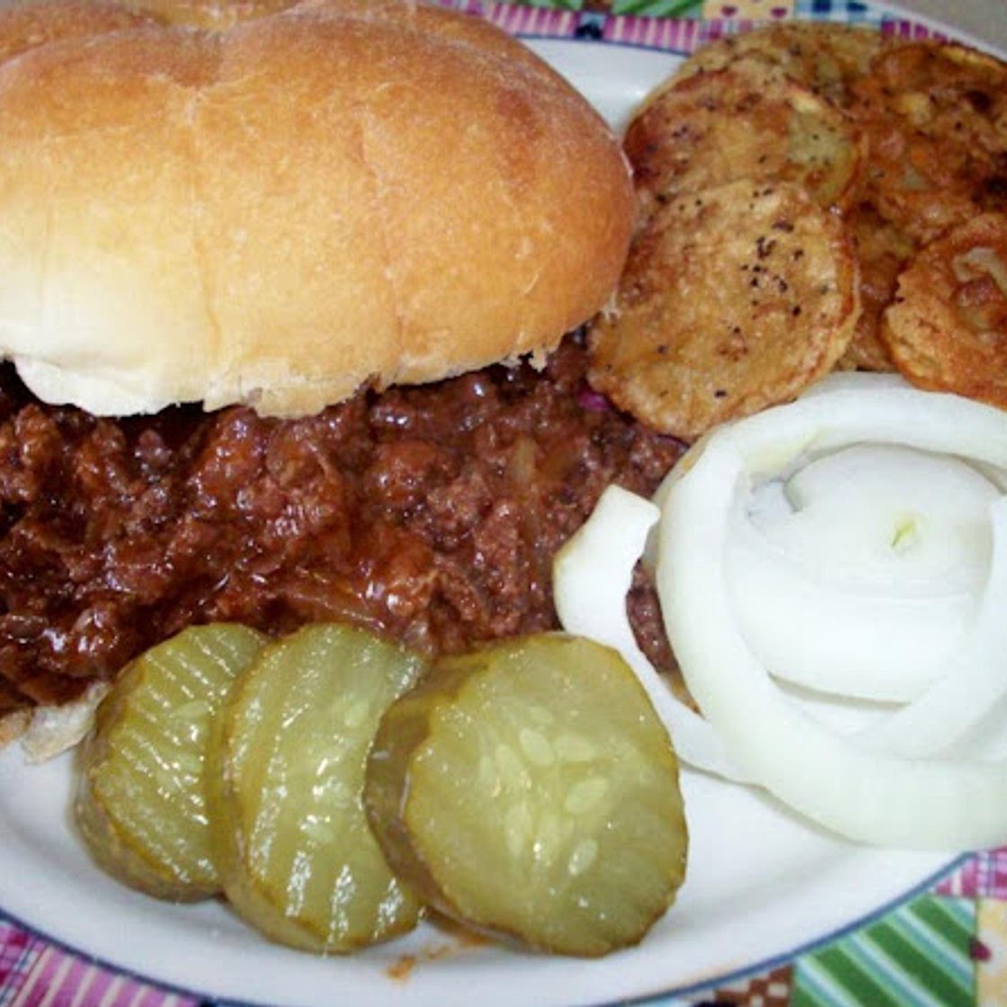 PEGGI'S SLOPPY JOES