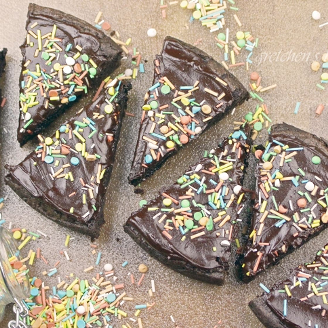 How to Replace the Eggs in a Box Brownie Mix
