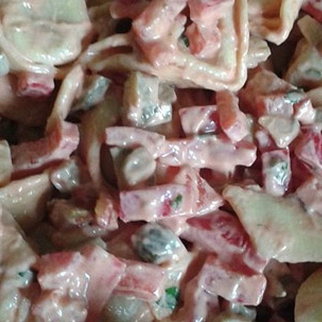 Tortelloni-Paprika-Salat