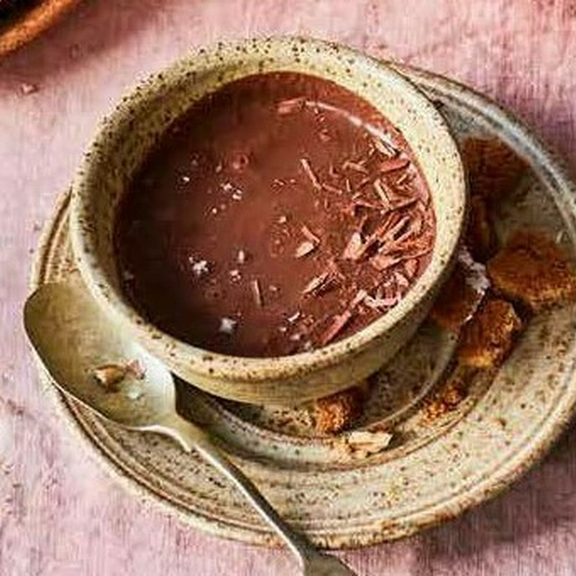 Easy Vegan Chocolate Mousse or Chocolate Pot with Dates