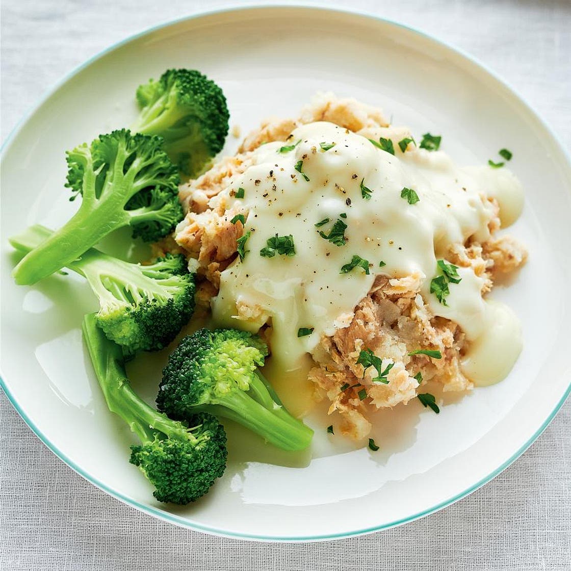 Crustless Salmon Pie