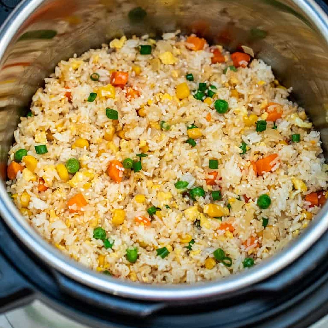 Instant Pot Fried Rice {Hibachi Fried Rice}