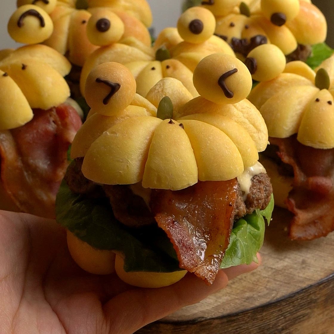 Froggy Pumpkin Buns π