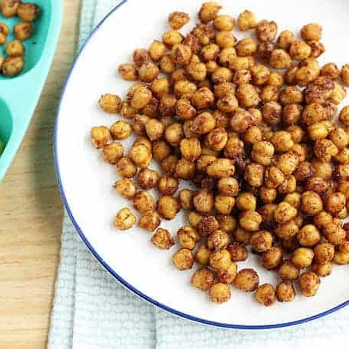 Soft Roasted Chickpeas with Cinnamon