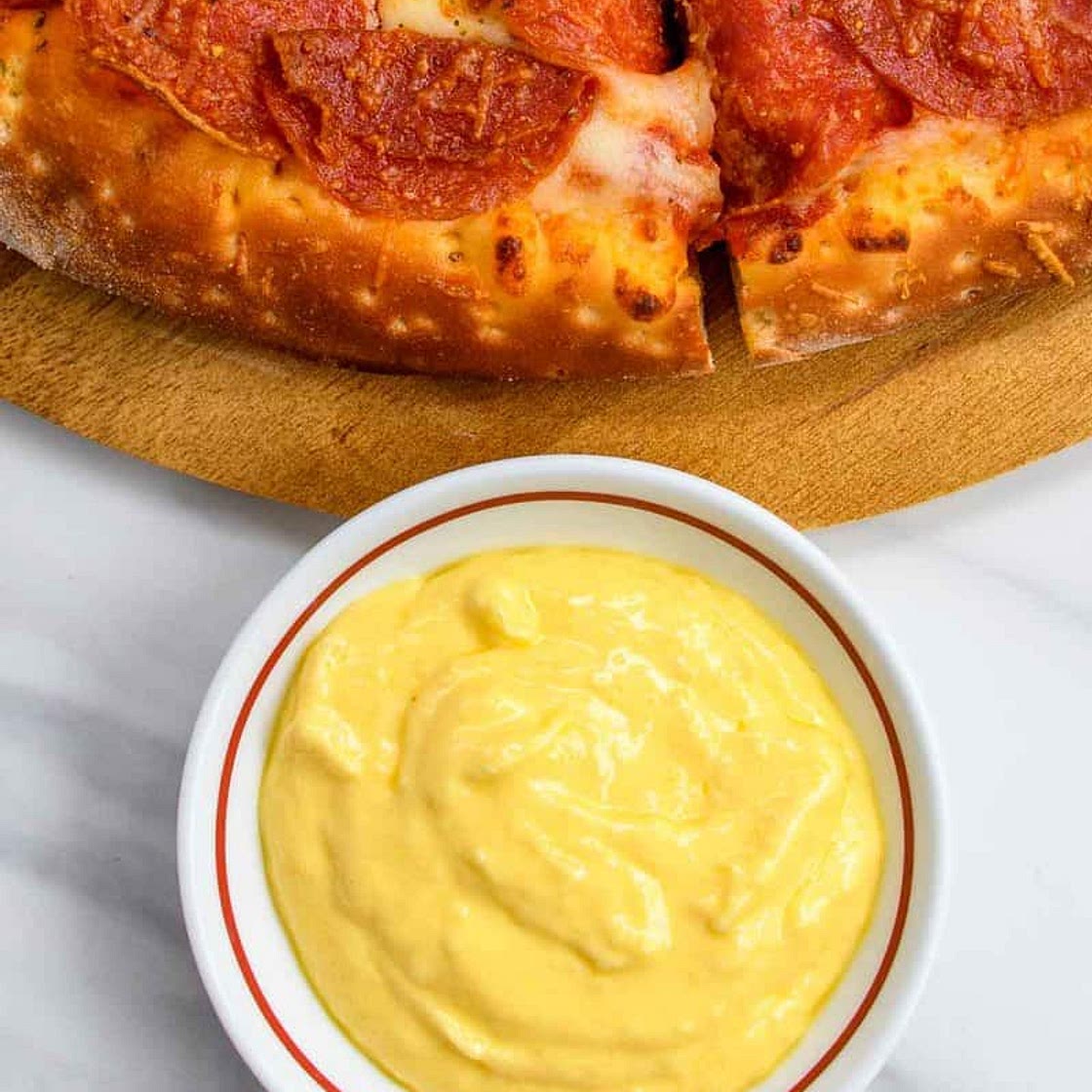 Copycat Papa John's Garlic Dipping Sauce