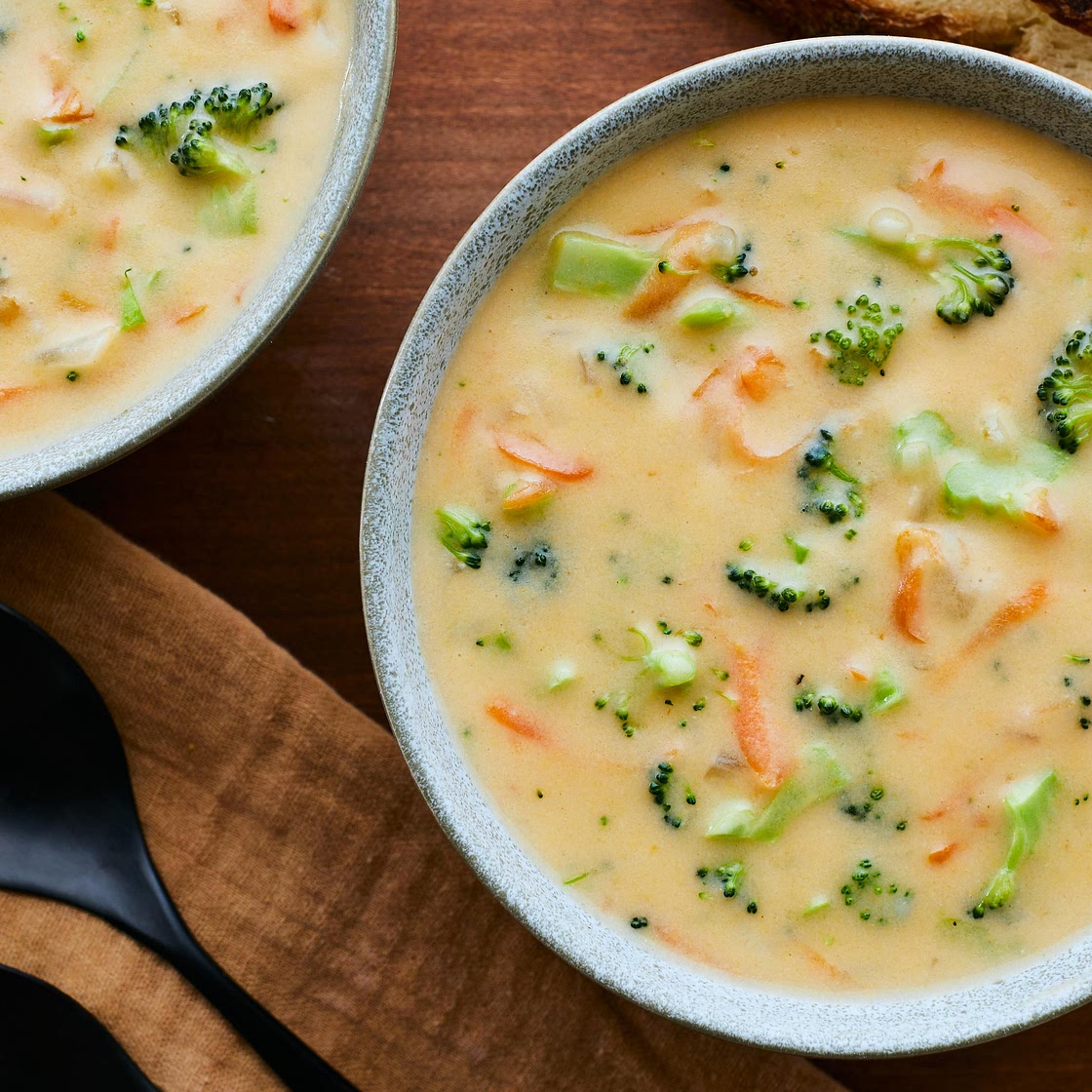 Crème de brocoli au fromage cheddar