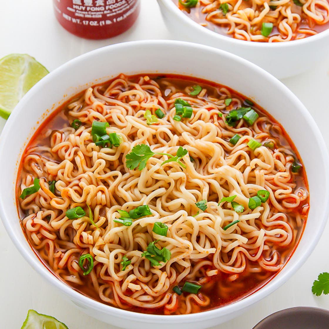 20-Minute Spicy Sriracha Ramen Noodle Soup (Video)