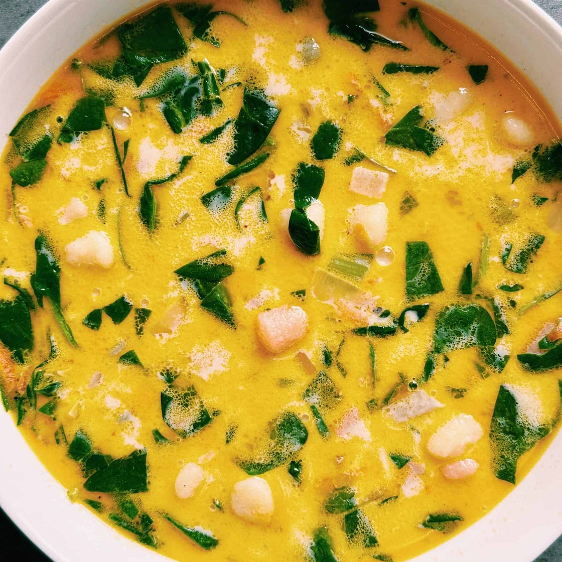 Olive Garden Copycat Chicken Tri-Color Gnocchi Soup