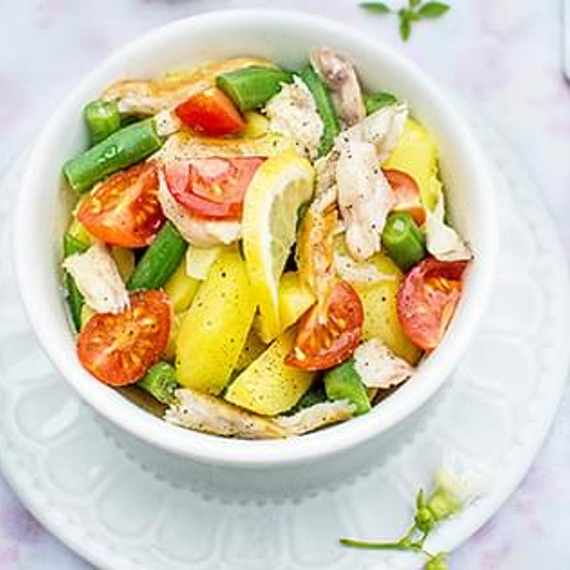 Vegetable Salad with Mackerel