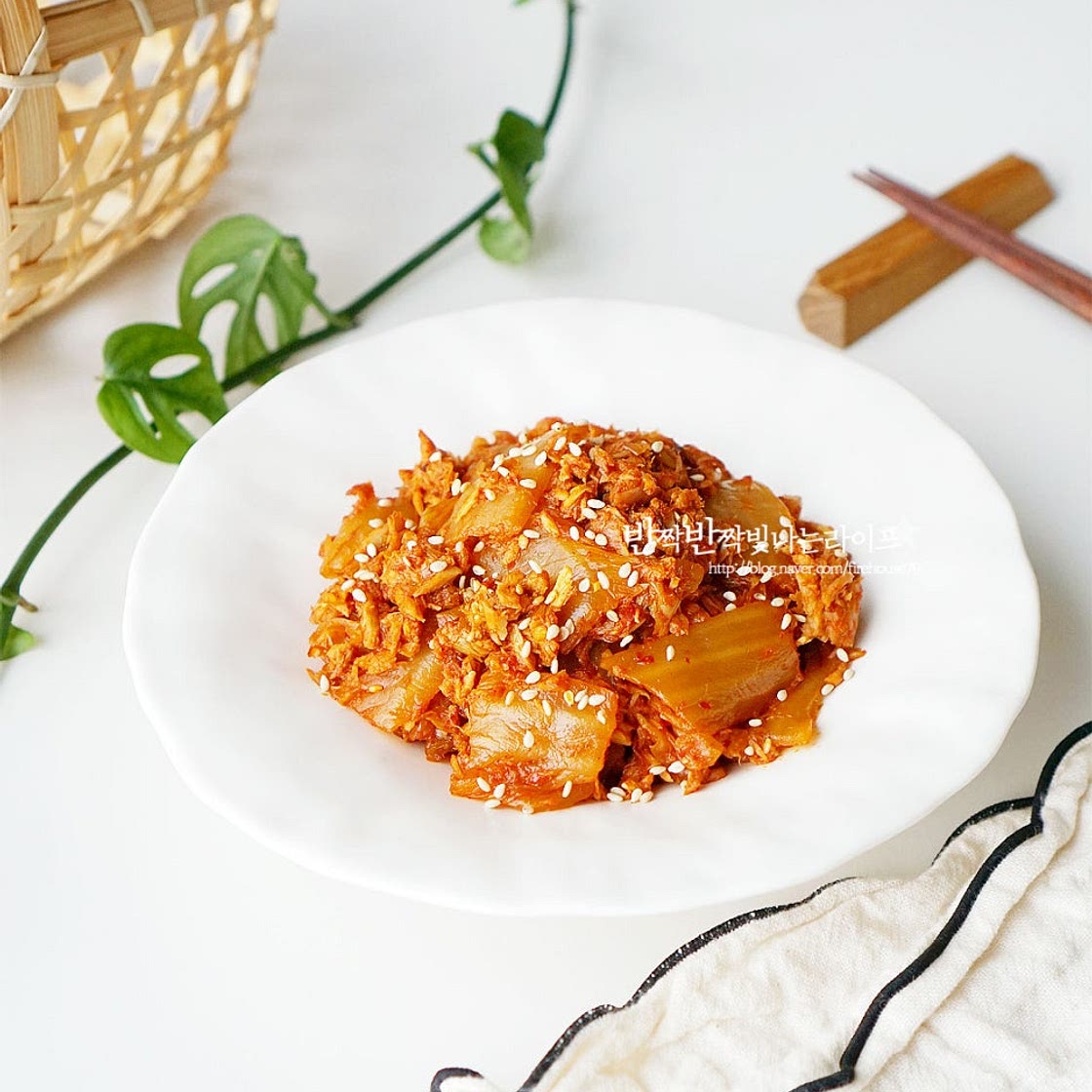 참치김치볶음 레시피 볶음김치 만드는법 파기름 신김치볶음 만들기