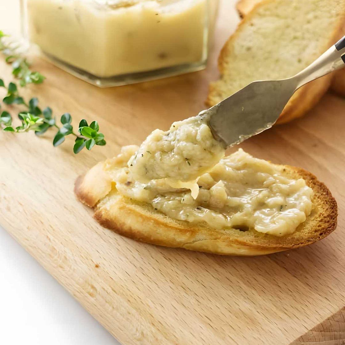 Roasted Garlic Spread