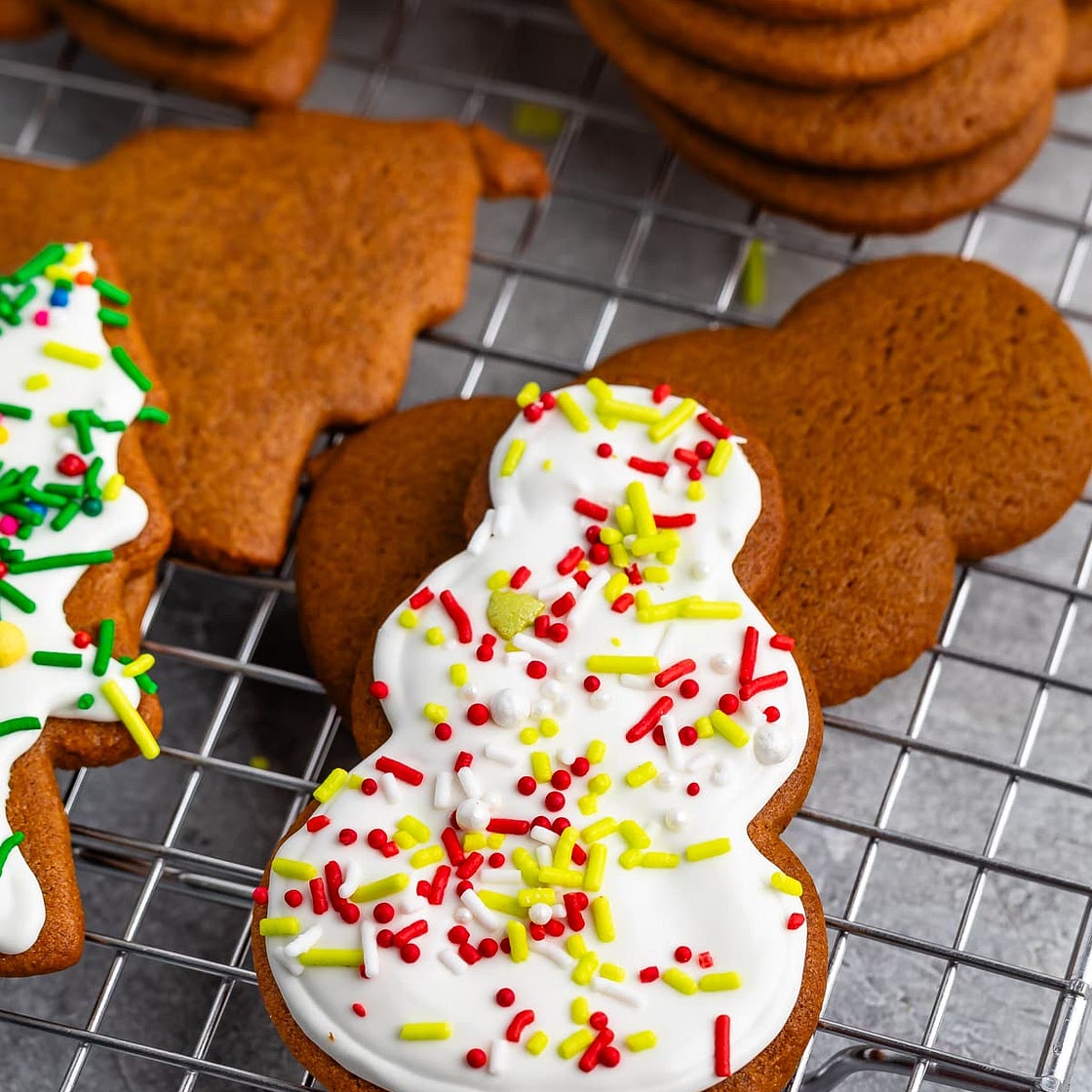 Soft Gingerbread Cookie Recipe