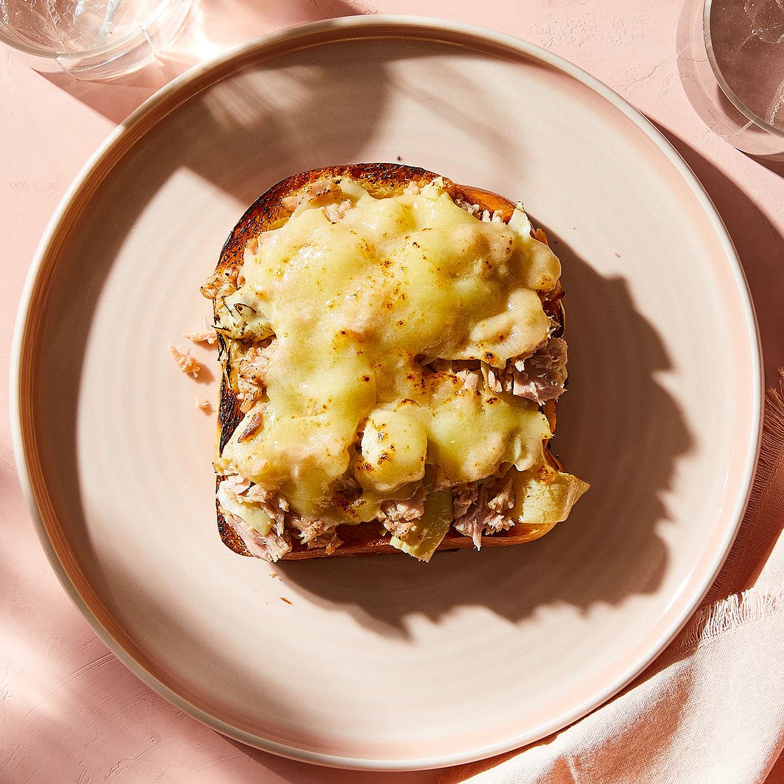 Tuna Artichoke Melt