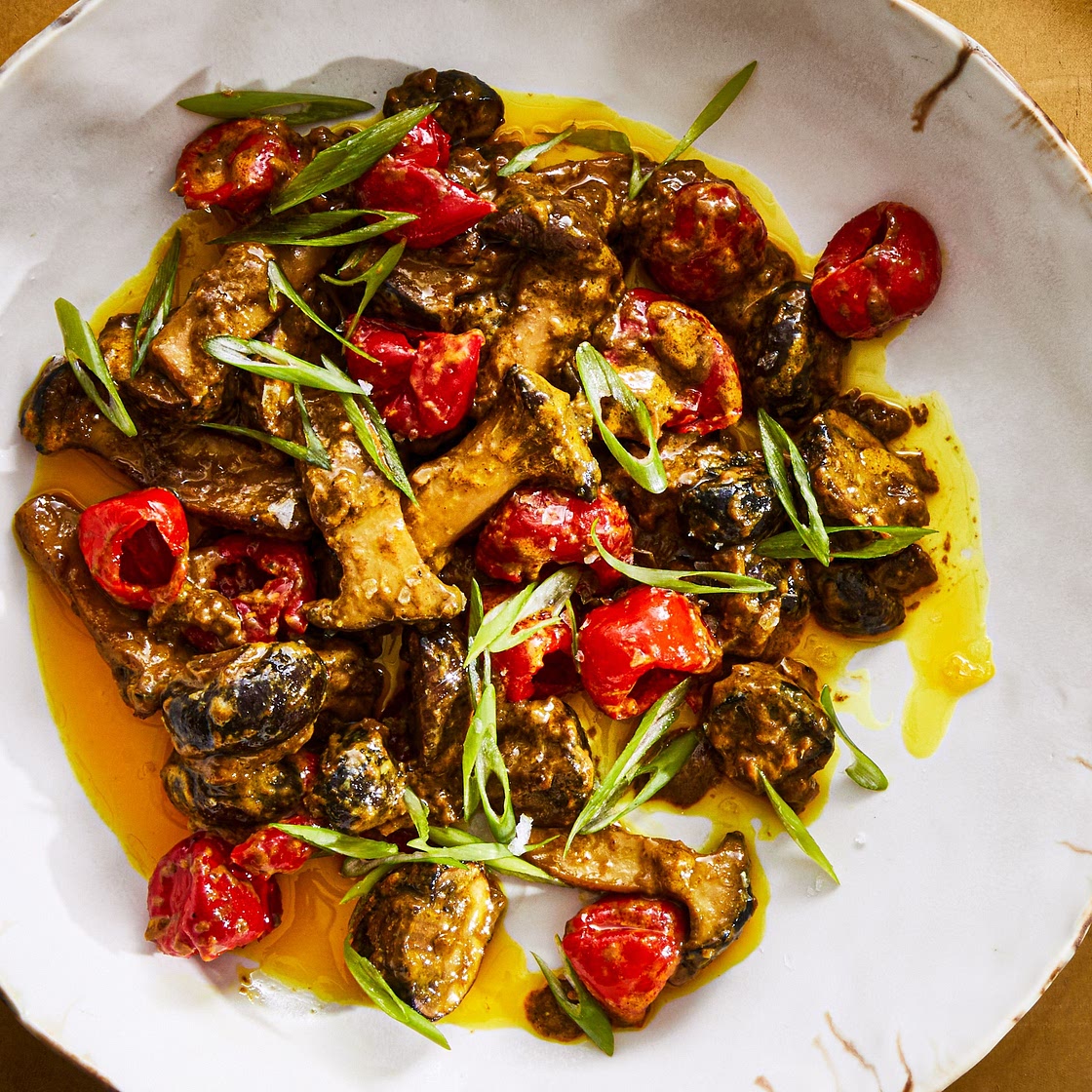Coconut-Braised Mushrooms With Ginger and Scallions