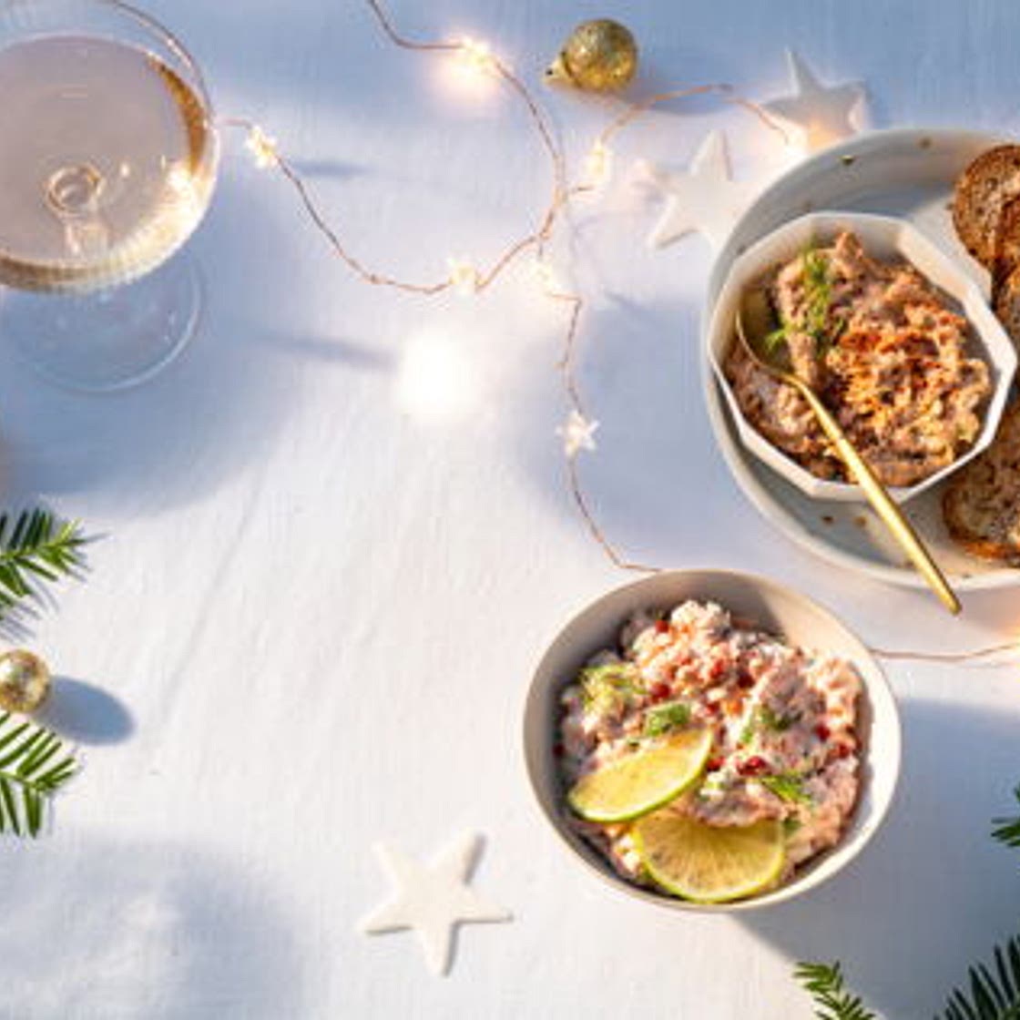 Rillettes de truite à la ciboulette et homard au citron vert