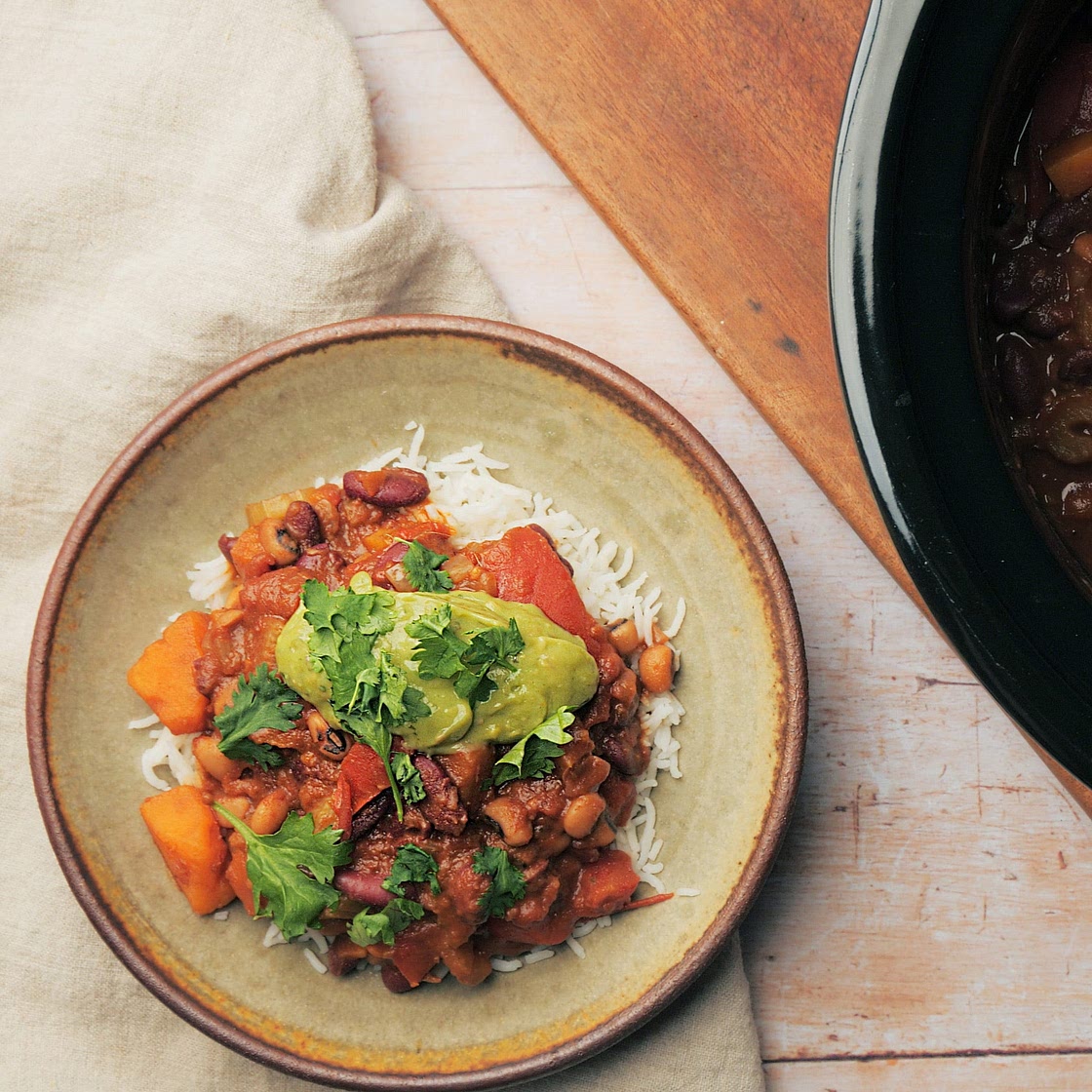 Vegan slow cooker chilli