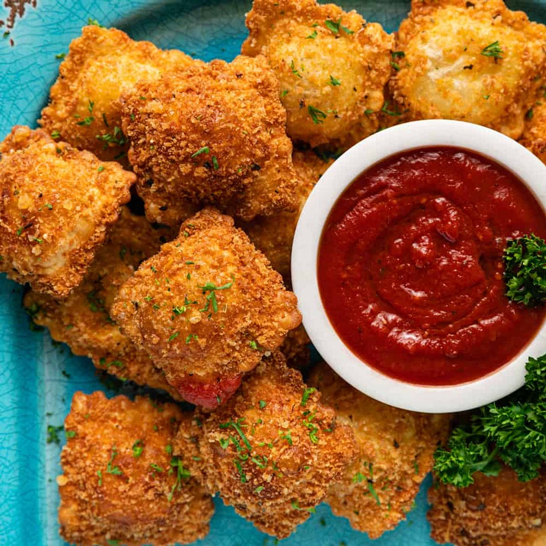 Crispy Fried Cheese Ravioli Appetizer