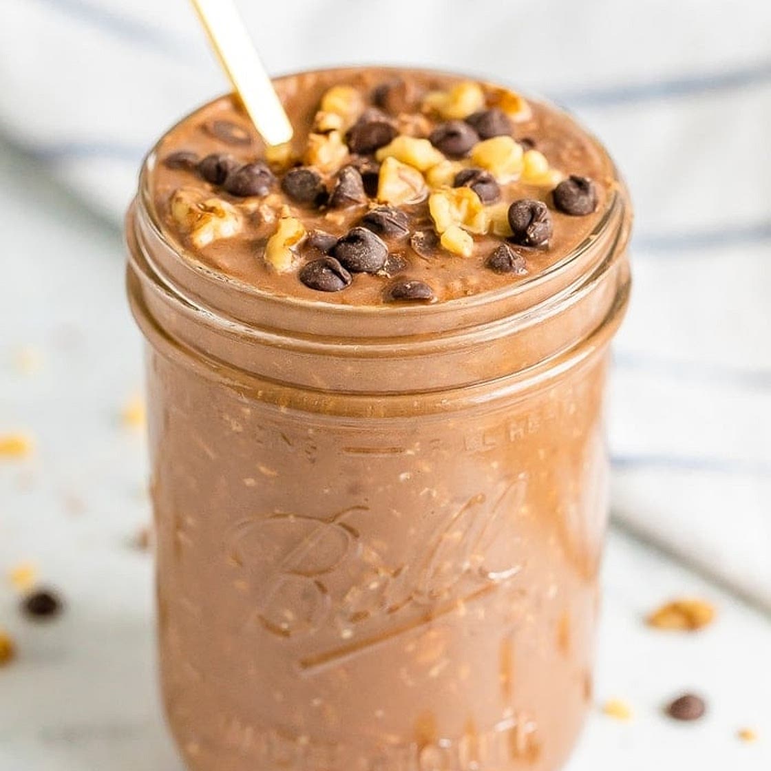 Brownie Batter Overnight Oats