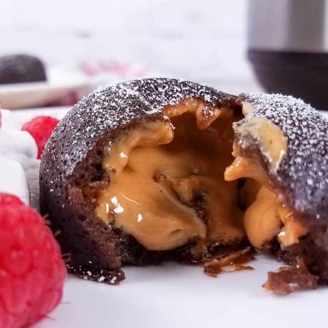 Instant Pot Peanut Butter Lava Cake