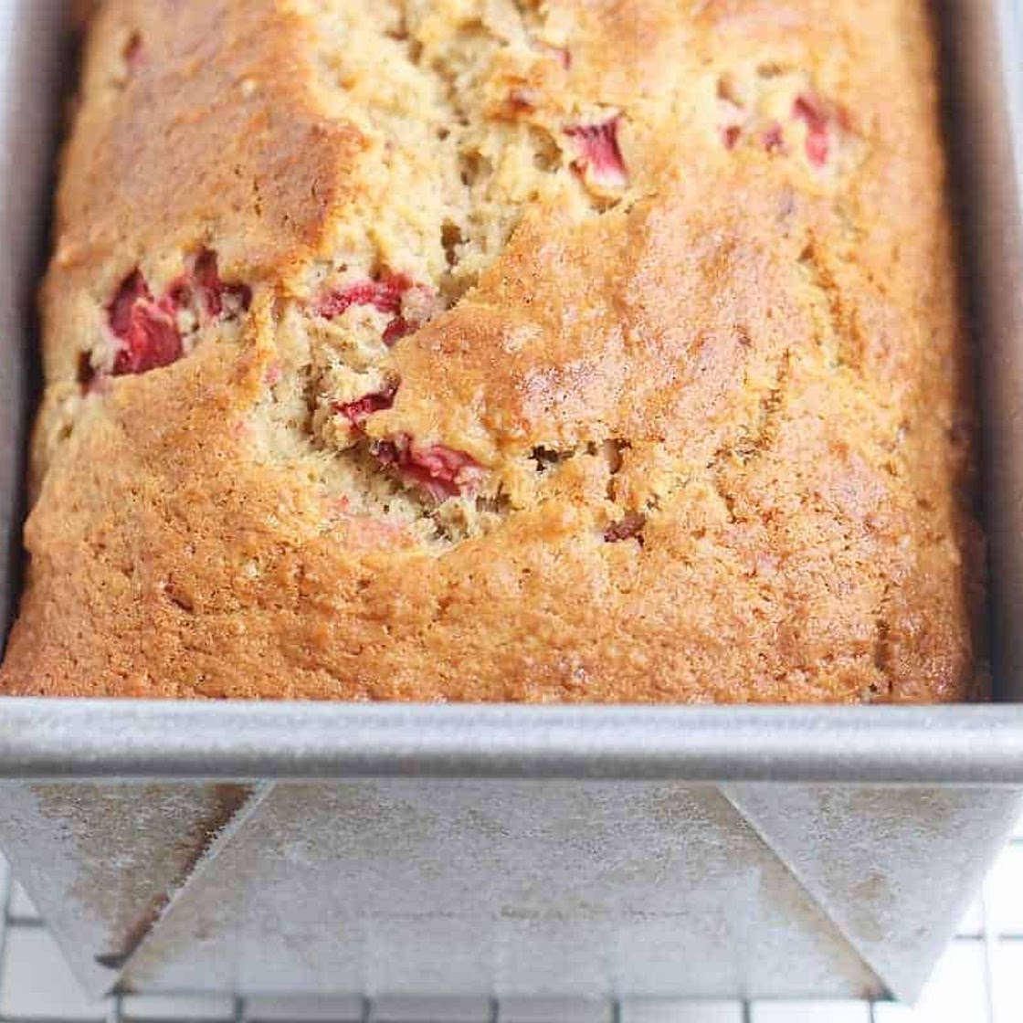 Easy Strawberry Banana Bread