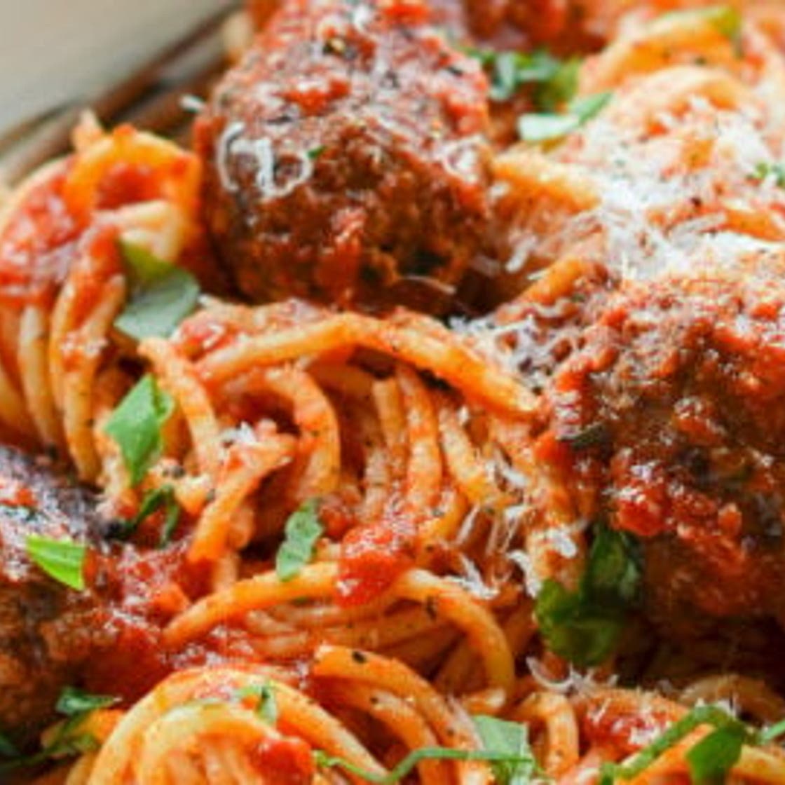 Spaghetti & Meatballs
