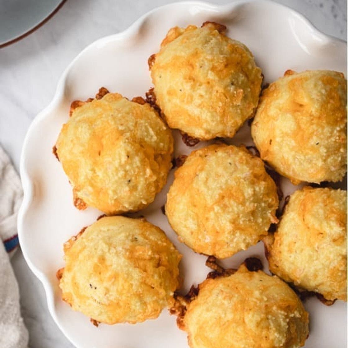 Low Carb Crispy Cheese Balls