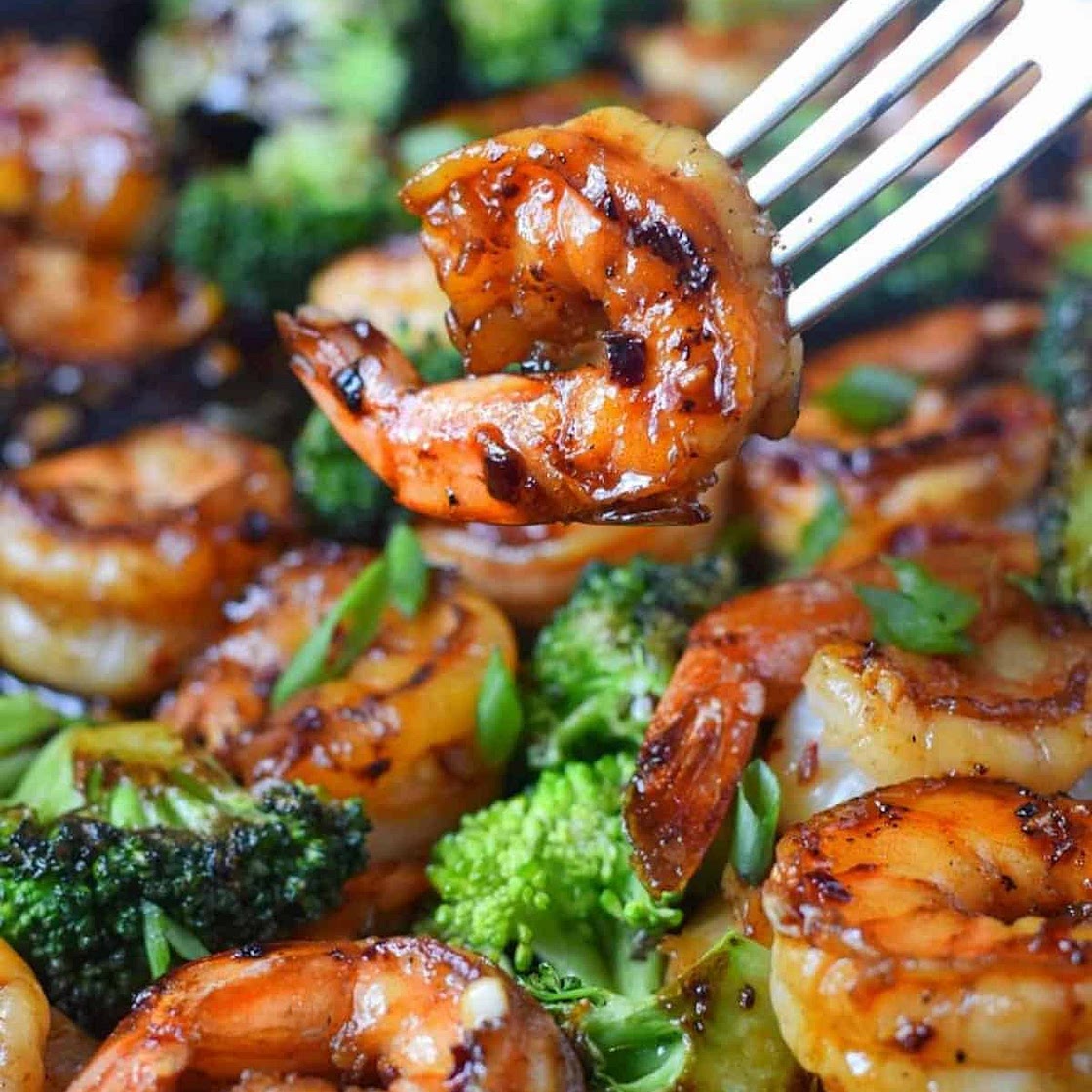 Honey Garlic Butter Shrimp and Broccoli