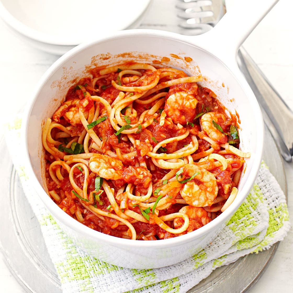 Chilli prawn linguine