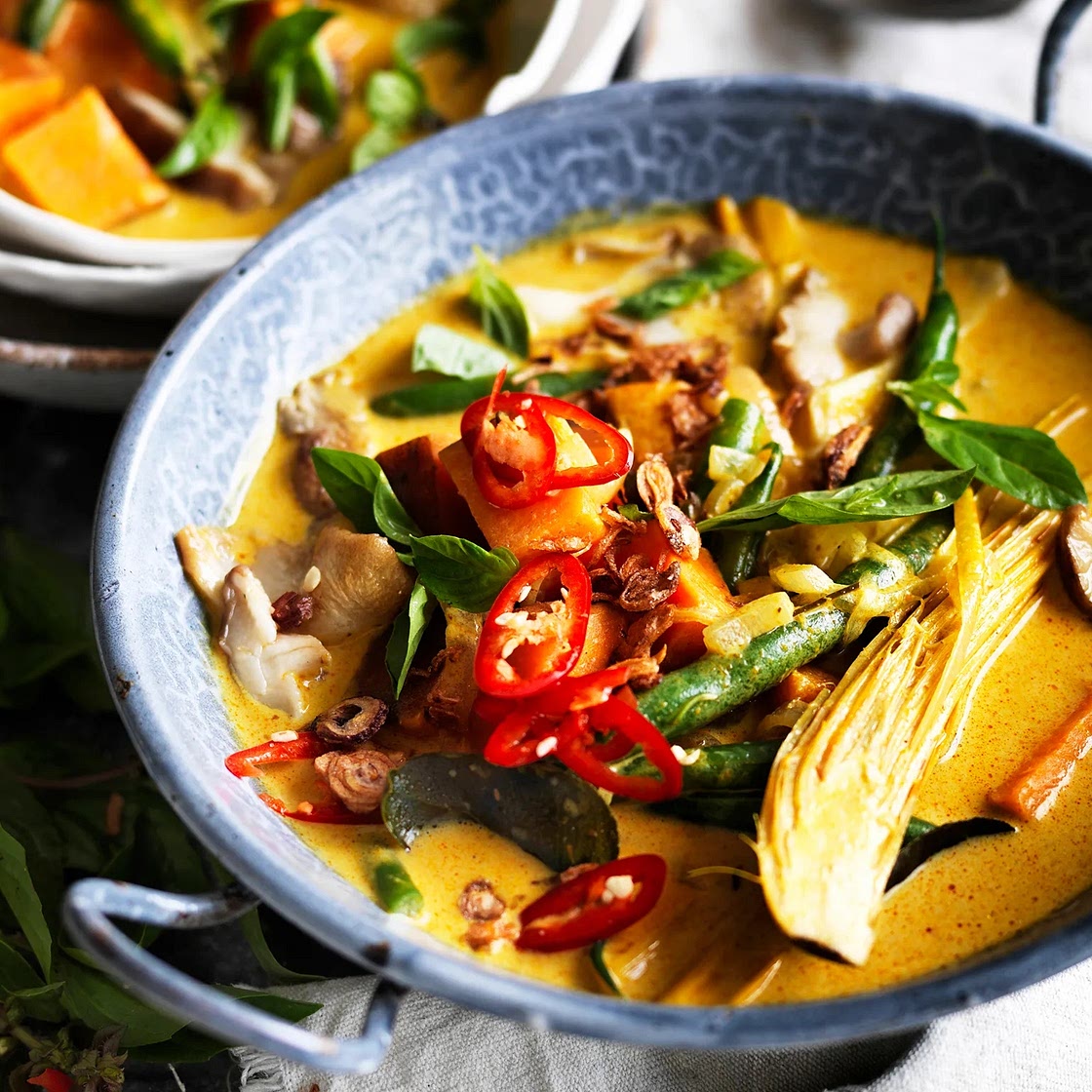 Vegetarian Thai yellow curry