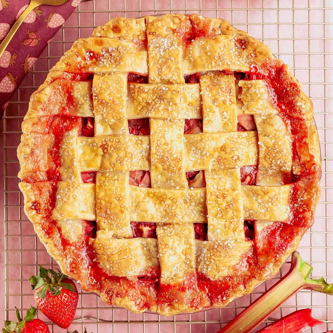 Strawberry Rhubarb Pie Recipe