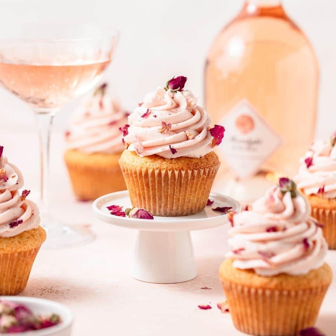 Rosé Cupcakes