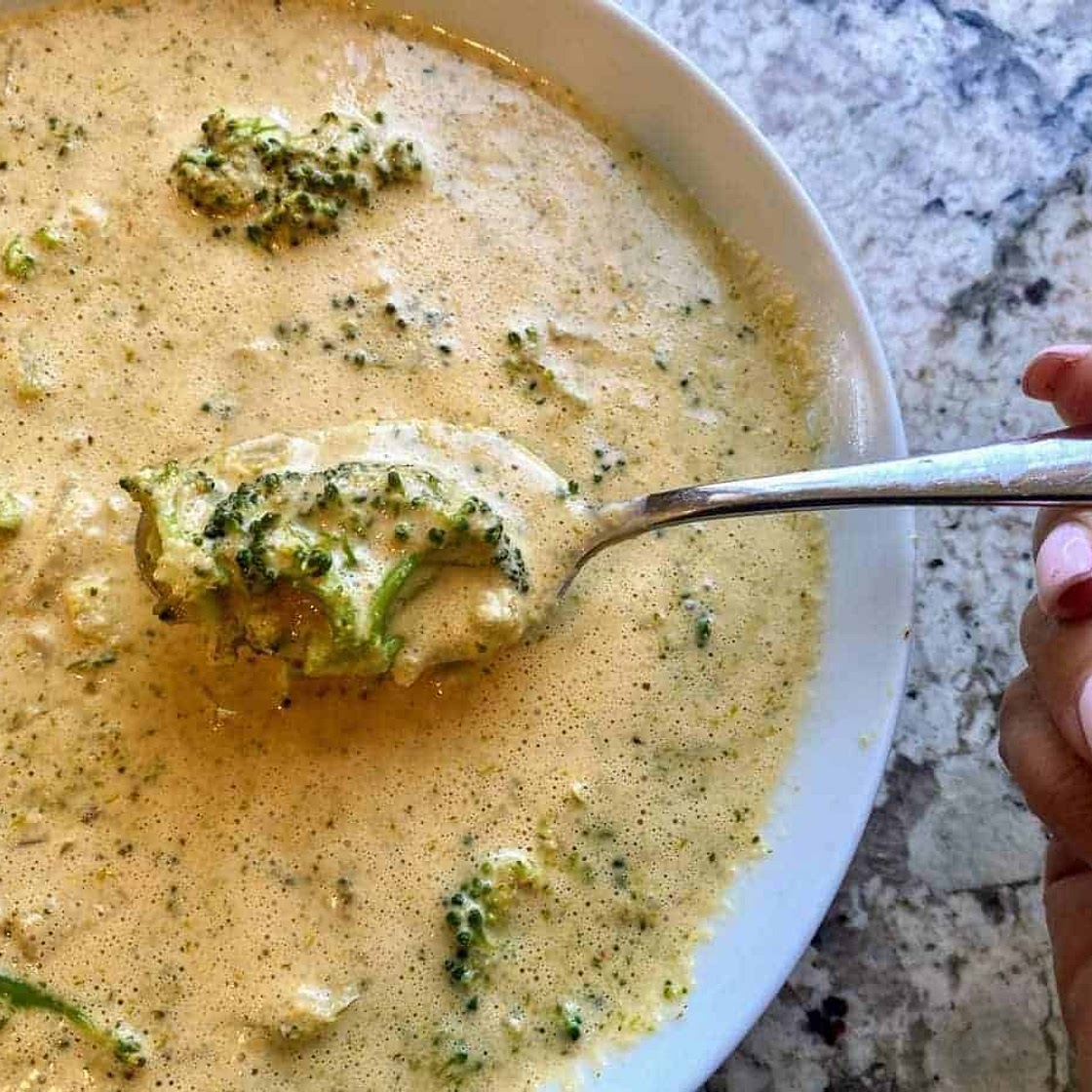 Vegan Cream of Broccoli Soup
