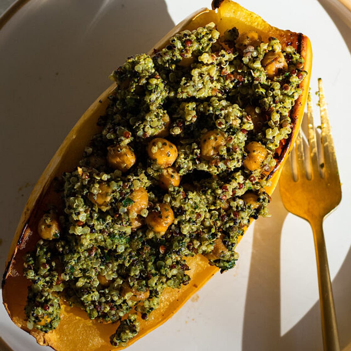 Pesto Quinoa and Chickpea Stuffed Spaghetti Squash