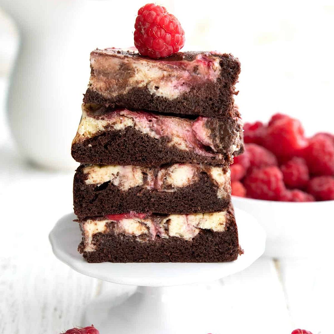Keto Raspberry Cheesecake Brownies