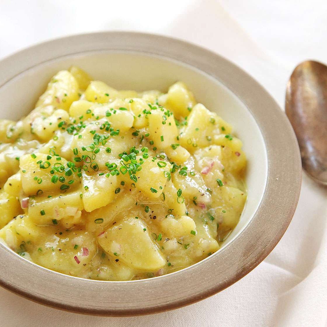 Erdäpfelsalat (Austrian-Style Potato Salad)