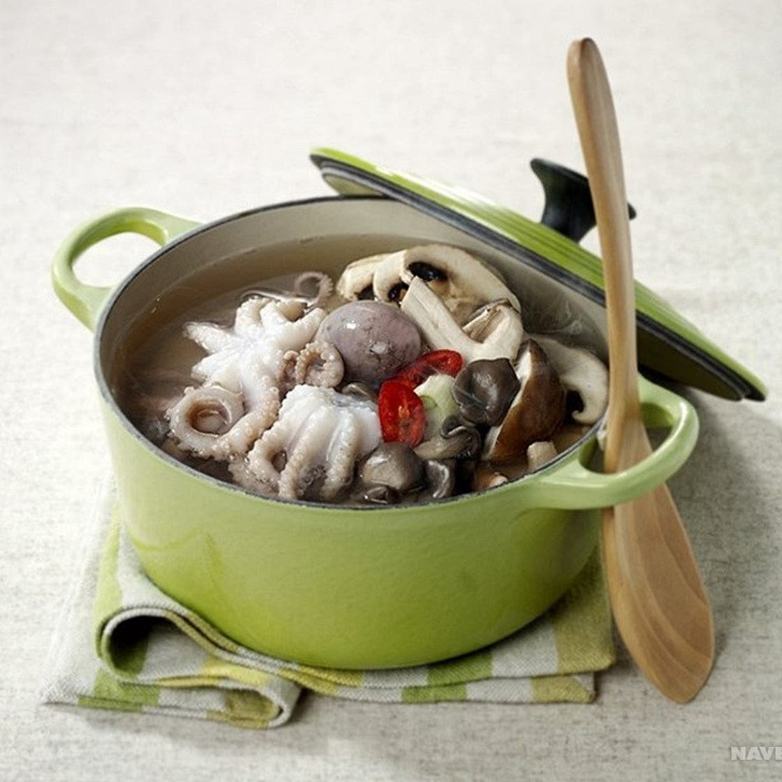 낙지 버섯탕 만드는 법