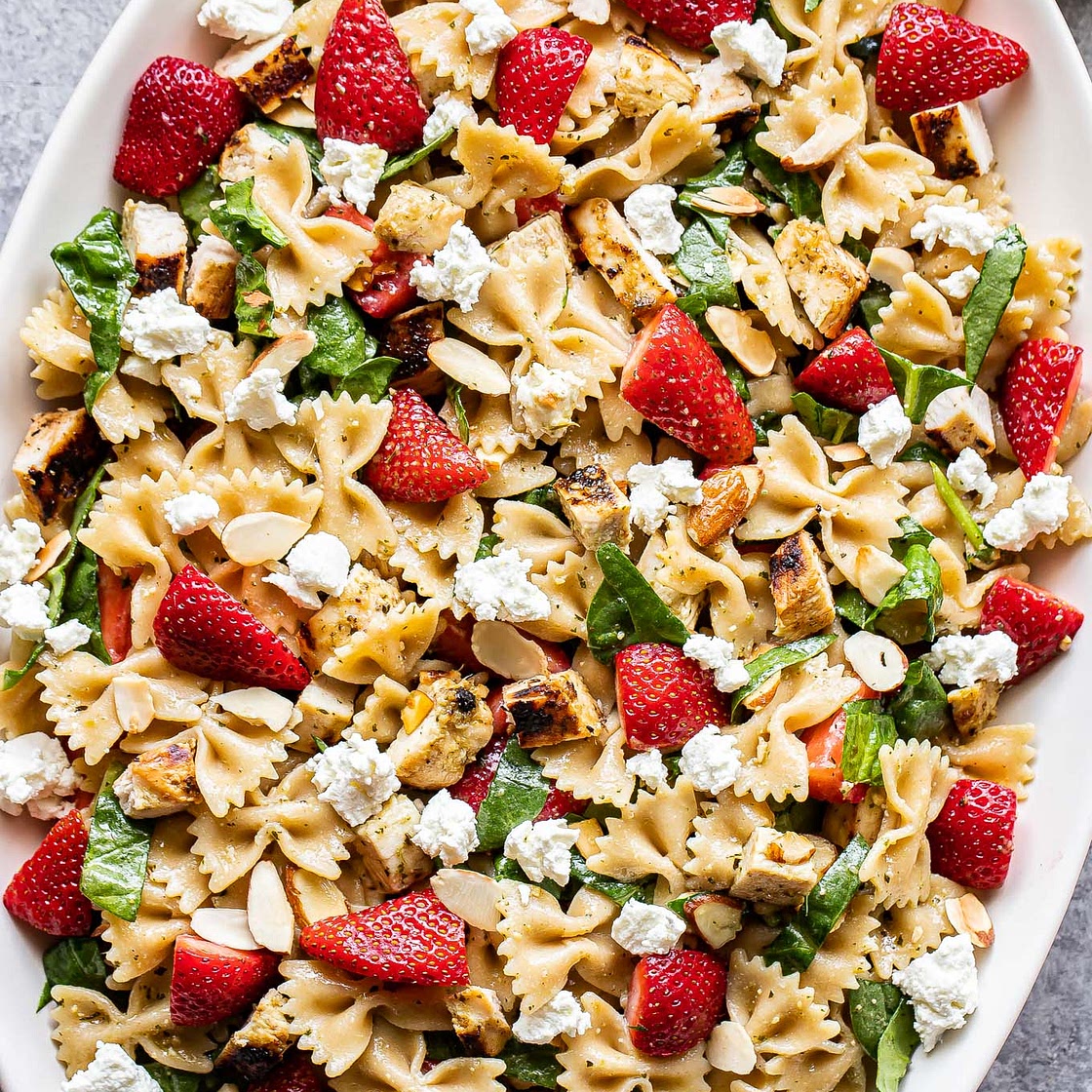 Strawberry Chicken and Spinach Pasta Salad