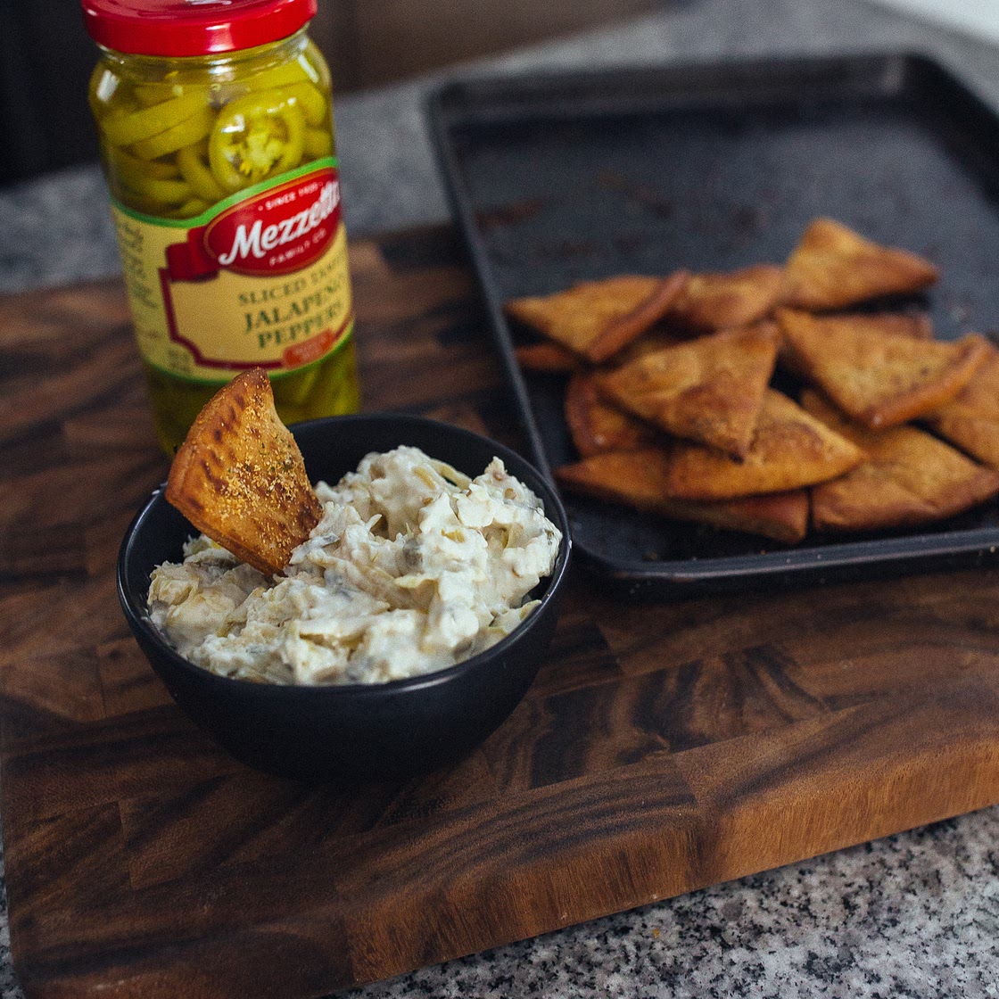 Skinny & Spicy Artichoke Dip