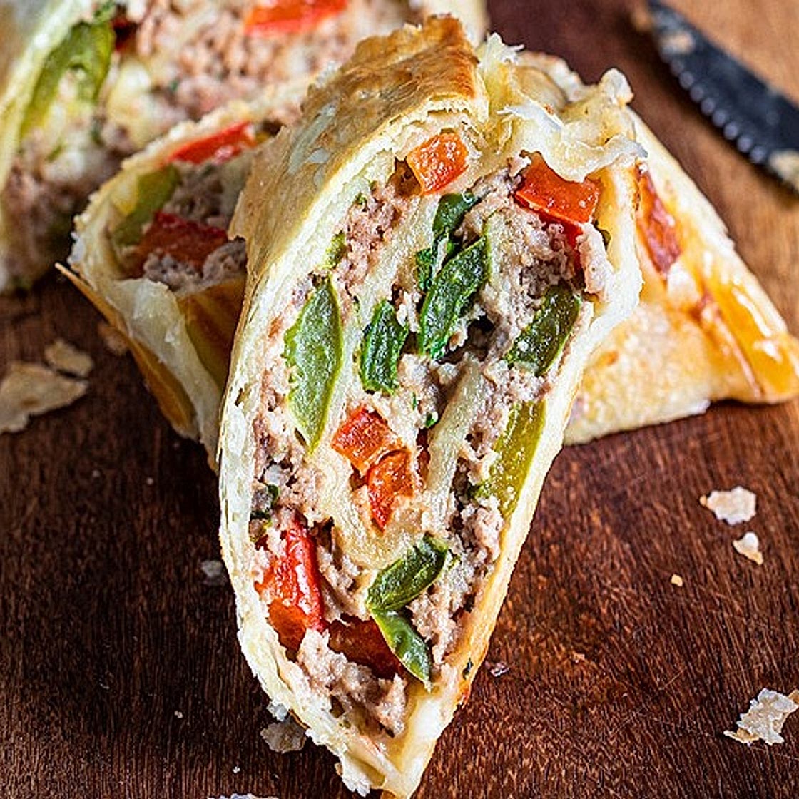 Hackfleisch-Blätterteig-Strudel