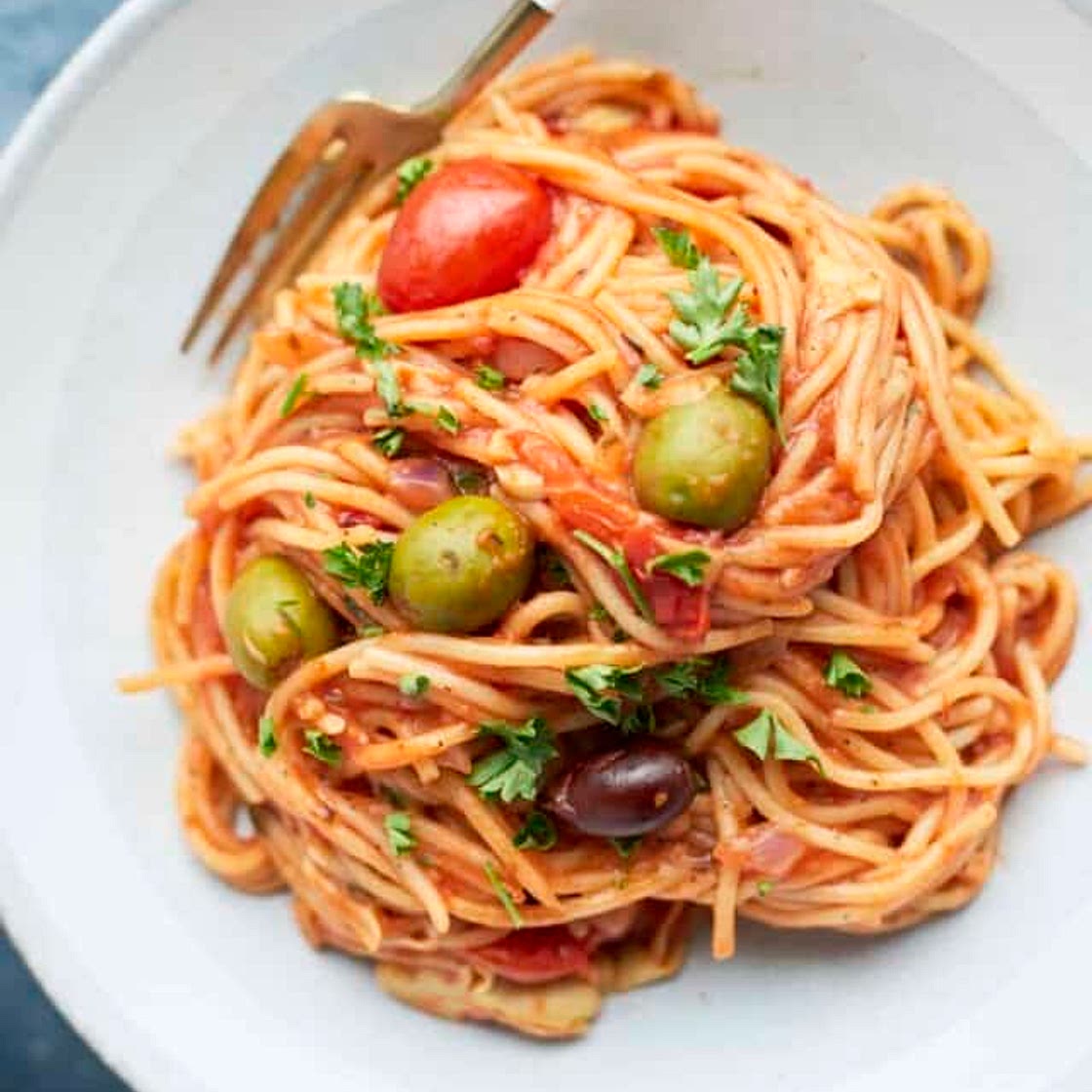 One Pot Greek Spaghetti