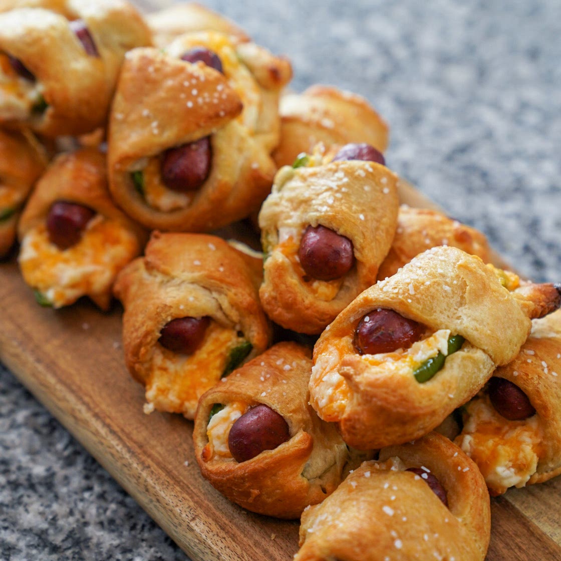 Jalapeno Popper Pigs in a Blanket