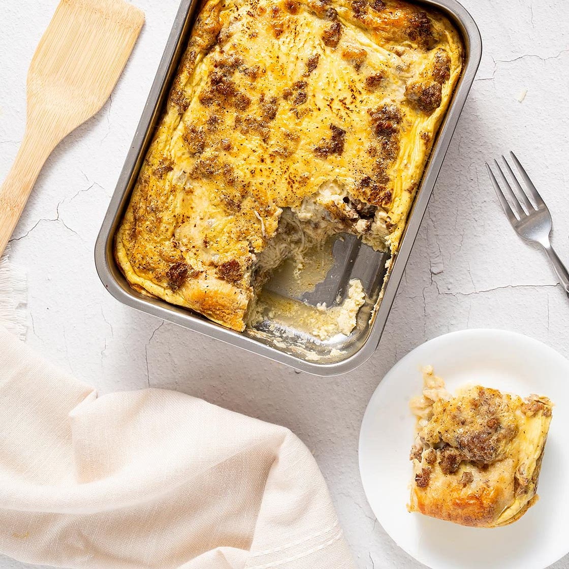 Sausage & Crescent Roll Breakfast Casserole