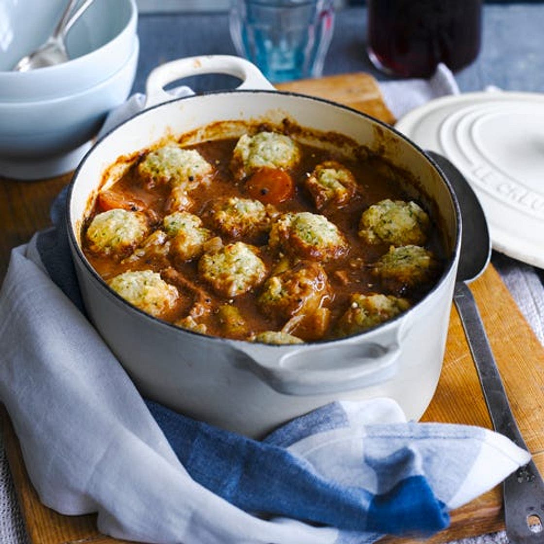 Slow cooker beef stew with dumplings