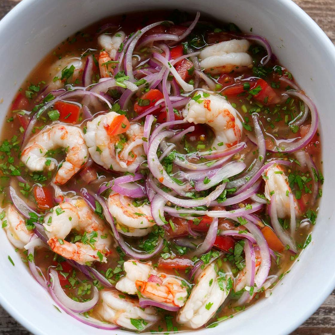 Ecuadorian shrimp ceviche {Ceviche de camarón}
