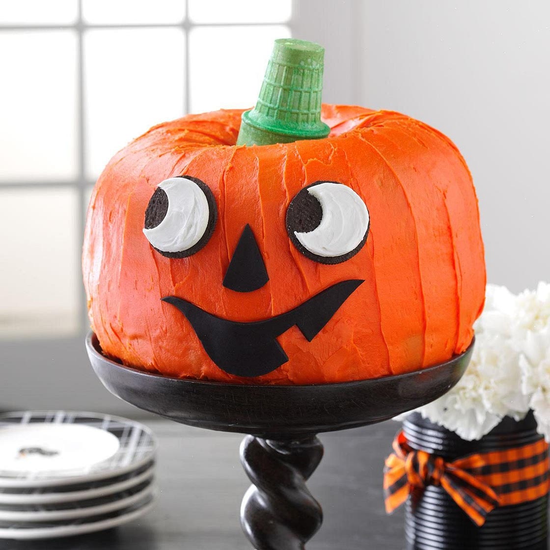 Jack-o’-Lantern Cake
