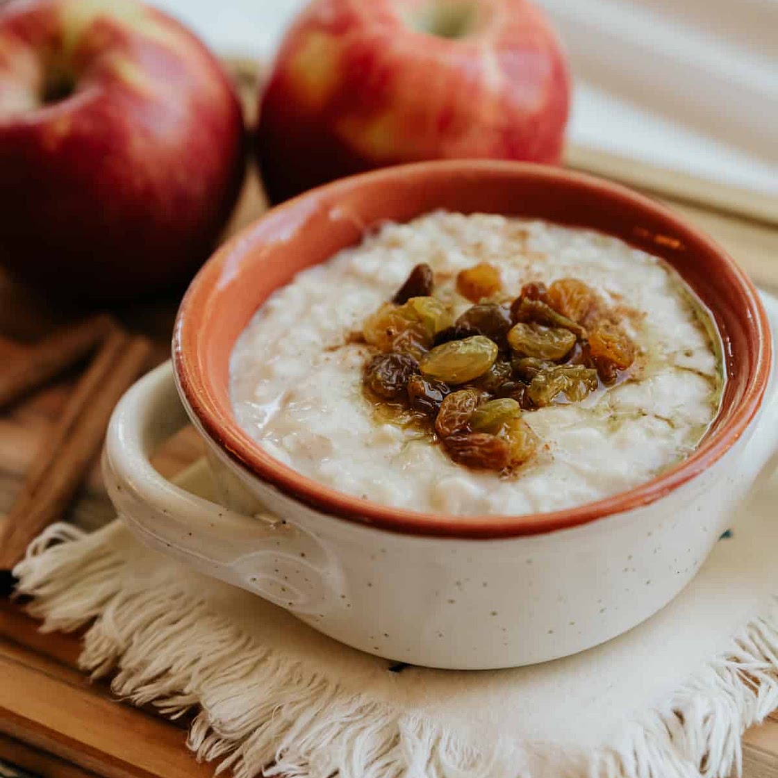 Mexican Apple-Cinnamon Oatmeal