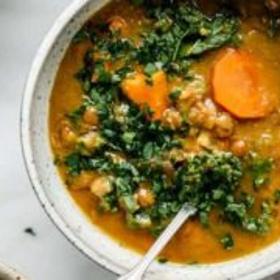 Slow Cooker Vegan Lentil Soup